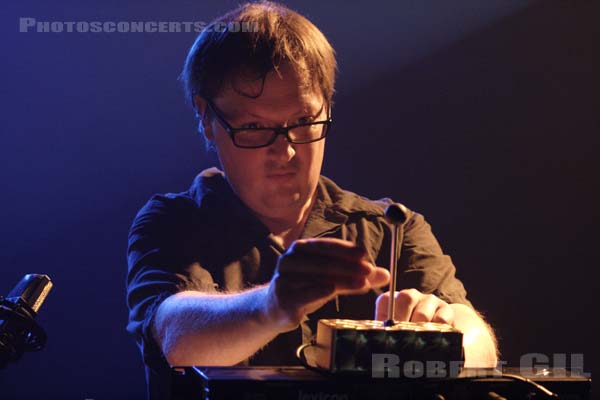 THE MARRIED MONK - 2005-05-17 - PARIS - Point Ephemere - 